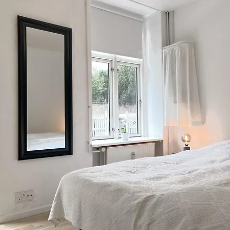 Charming With Prime Location In Osterbro - On Ground Floor * København